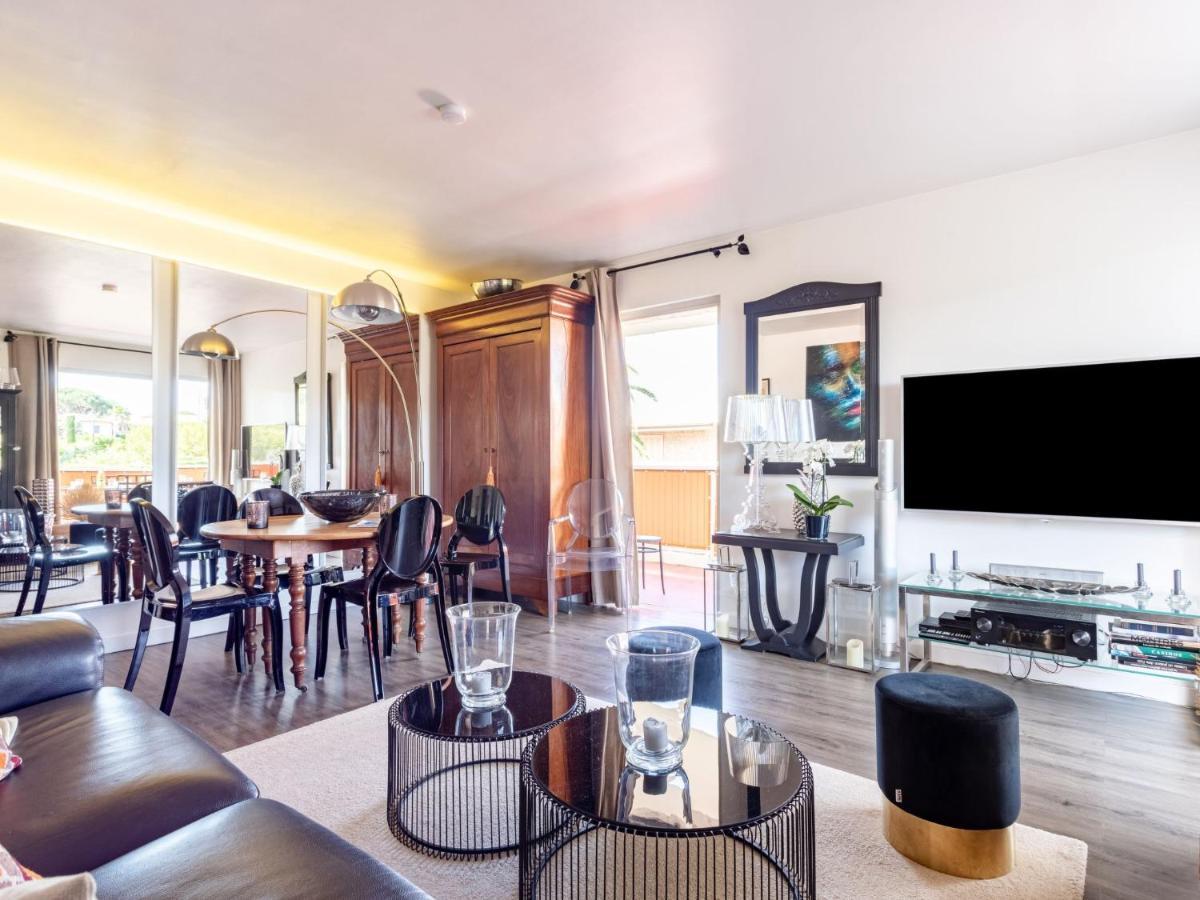 Apartment Les Patios-7 By Interhome Сен Тропе Екстериор снимка