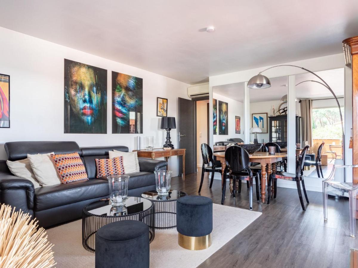 Apartment Les Patios-7 By Interhome Сен Тропе Екстериор снимка